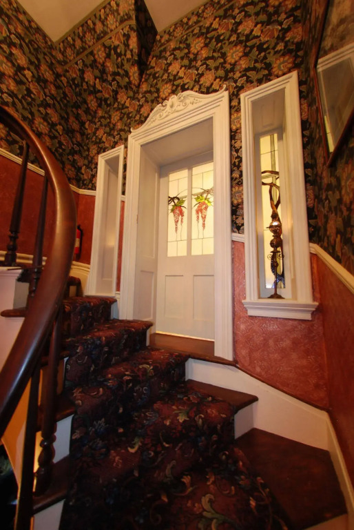 The Livingston Inn
