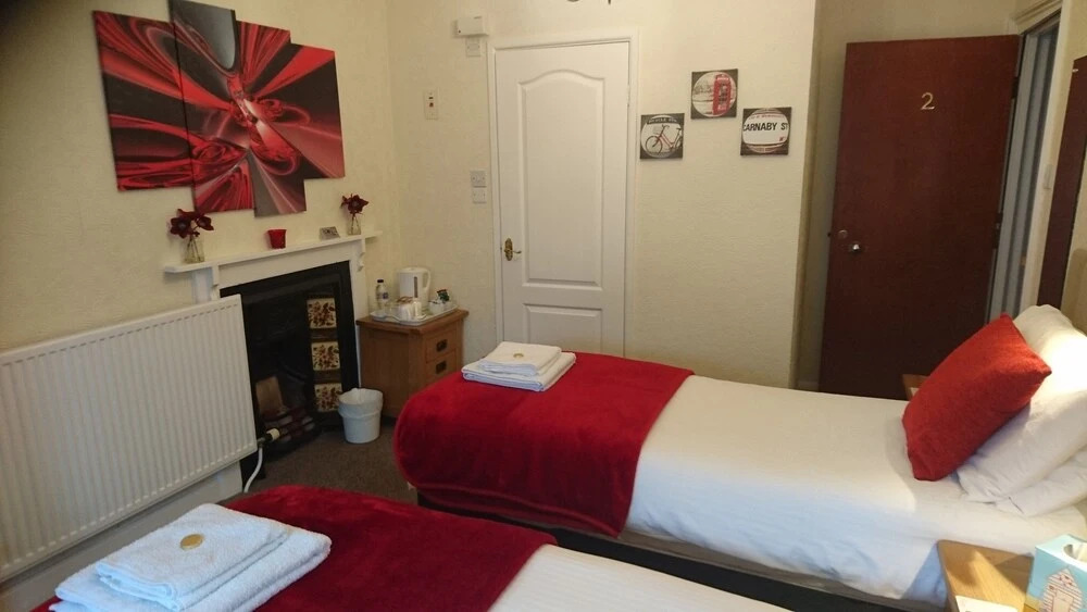 Lawnswood Guest House