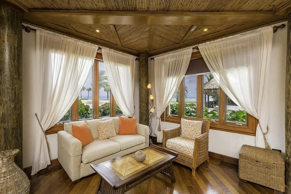 Spectacular 7 500 sq ft Villa in Cap Cana for Rent Access to Eden Roc Beach Club Pool Chef Butler Maid