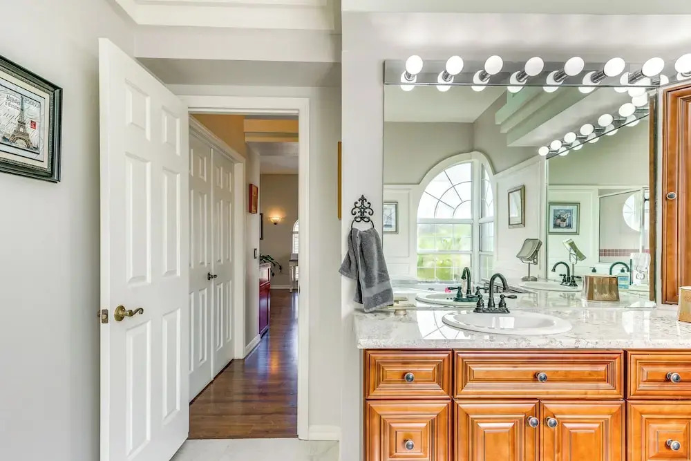 Private Pool & Golf Course Views: Pet-friendly Gem