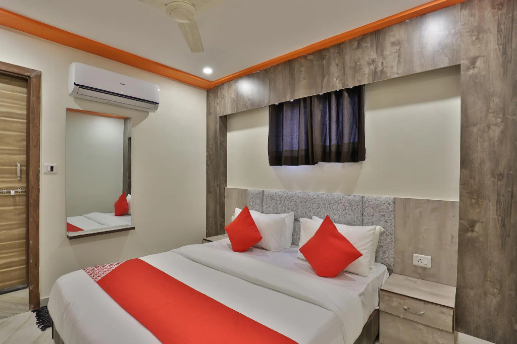 OYO 37359 hotel shiv villa
