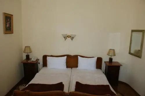 VILA Corviniana
