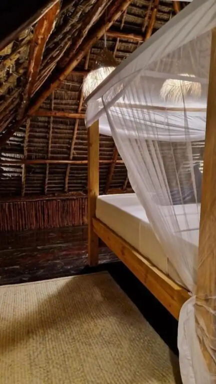MONKEY MOUNTAIN LODGE
