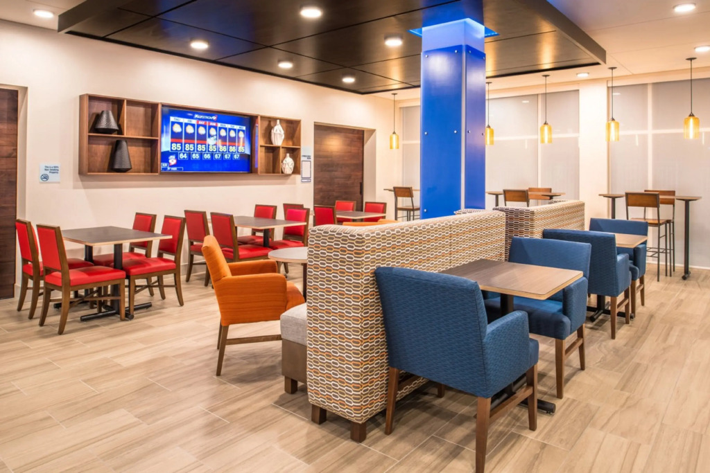 Holiday Inn Express & Suites Tampa North - Wesley Chapel by IHG