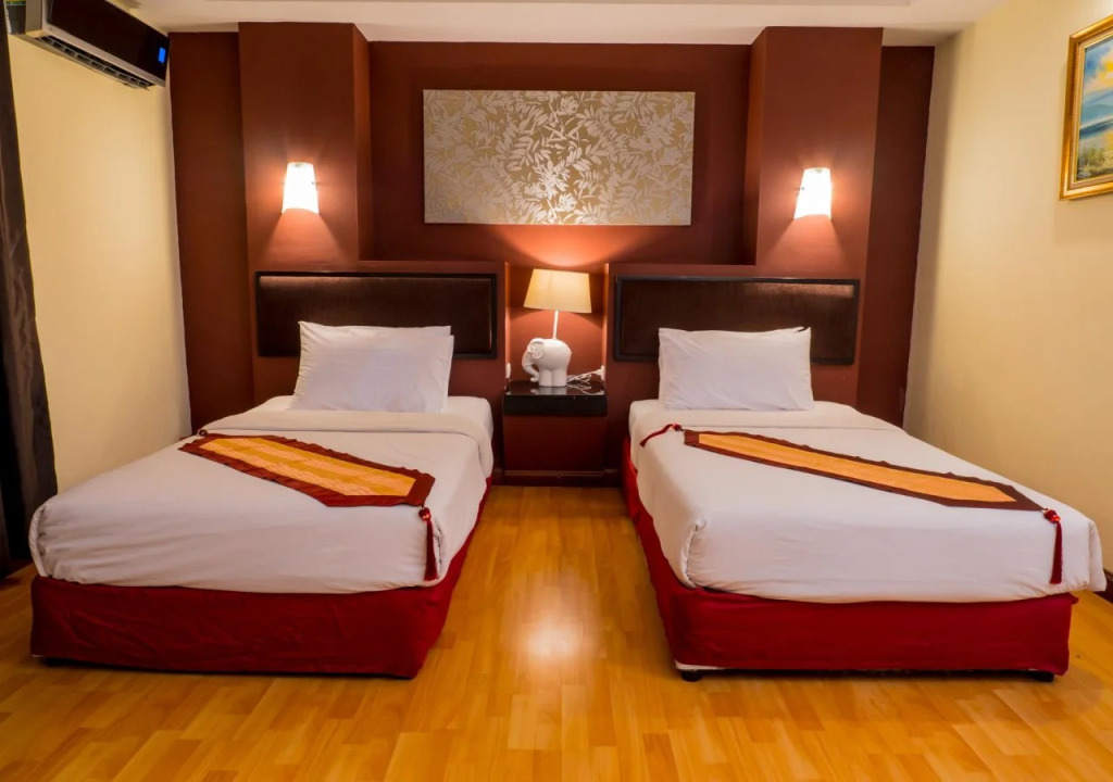 Atrium Boutique Hotel