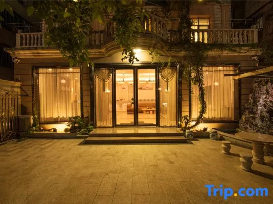 Xiaoshu Wushe Boutique Hostel