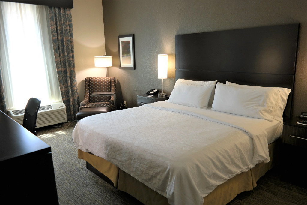 Holiday Inn Express Fredericksburg - Southpoint by IHG