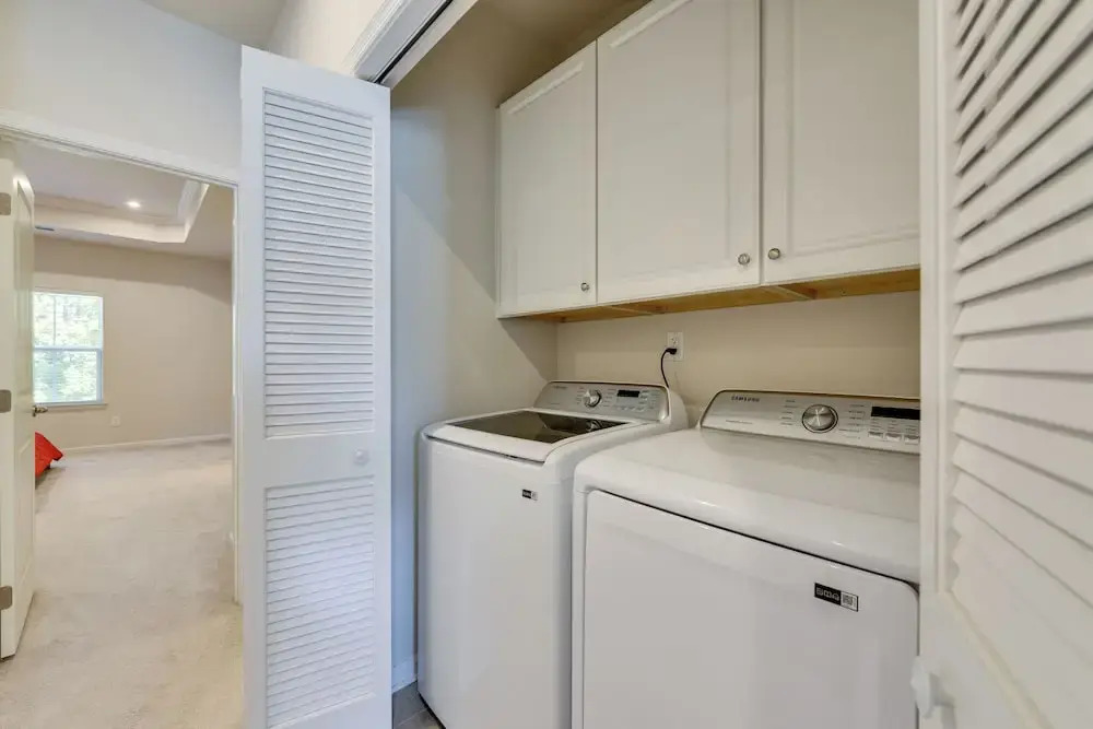 Room to Work + Relax! Spacious Unit Near Charlotte