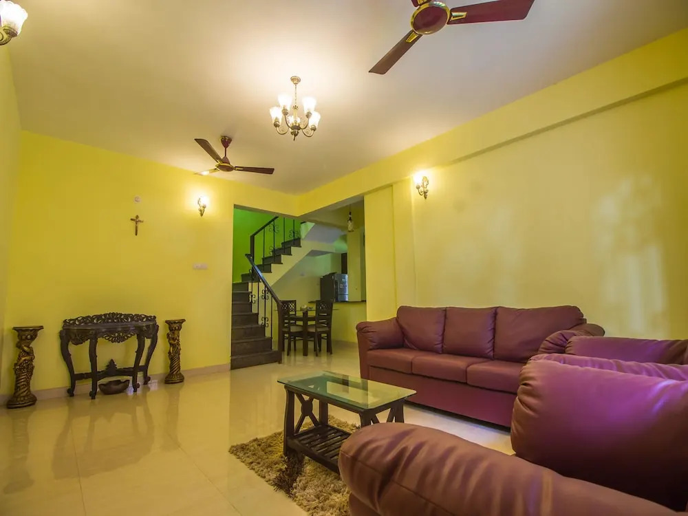 OYO 18864 Home Pool View 3BHK Villa Sangolda