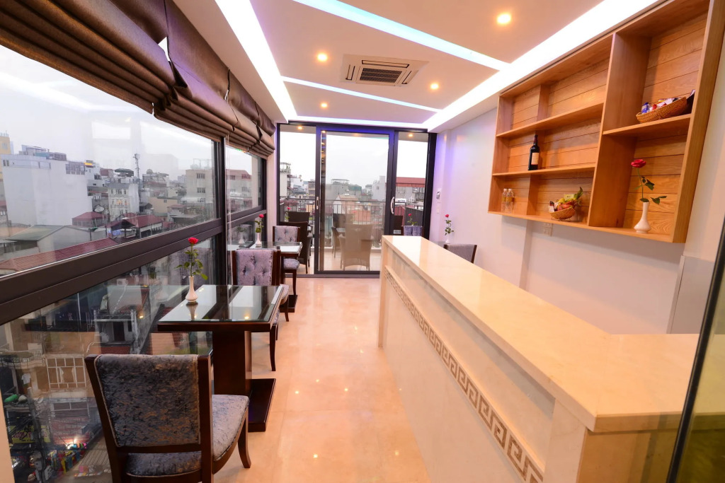 Bella Rosa Hotel & Travel