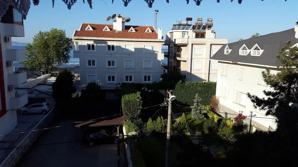 AKÇAY LEMAN OTEL