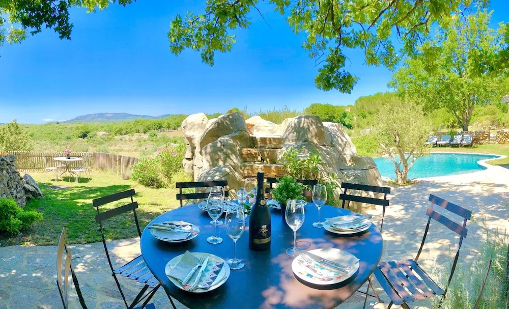 Wild Boar Mountain, Luxury Escape & Stunning Views