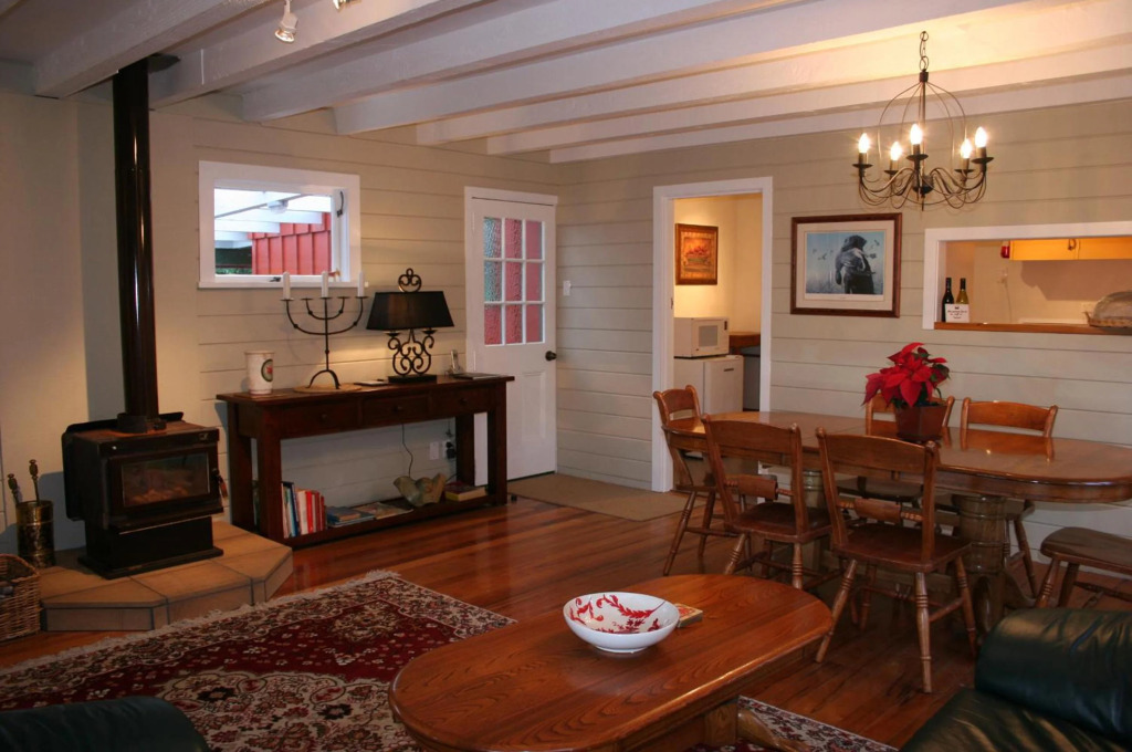 Treetops Lodge & Estate