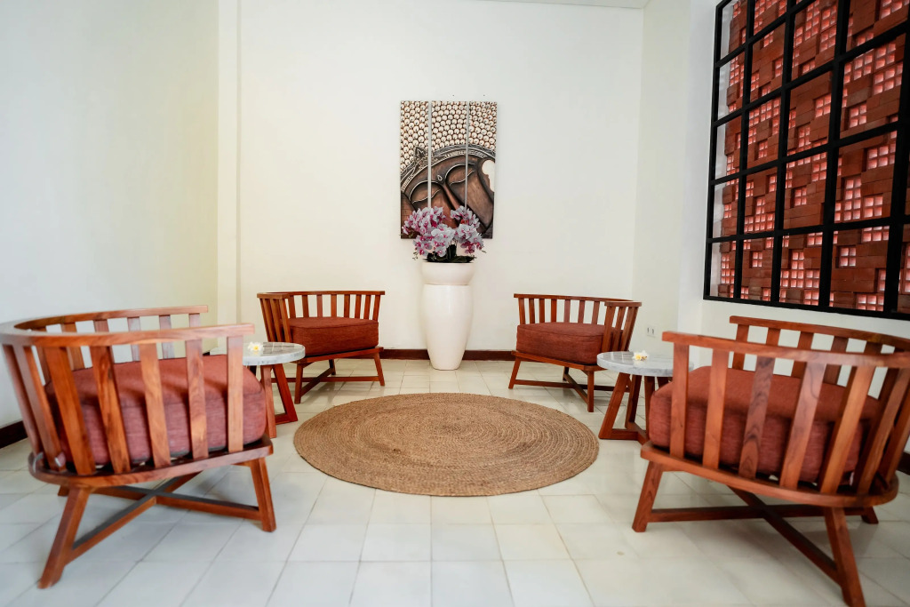 Fourteen Roses Boutique Hotel, Kuta