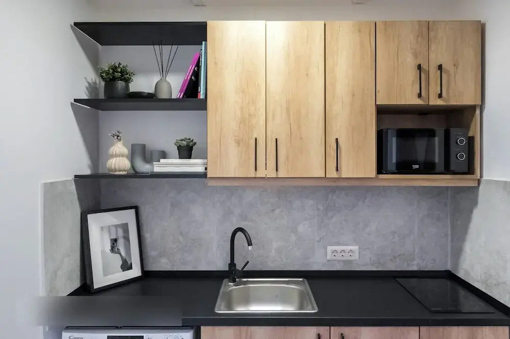 Industrial cozy studio in Piata Amzei