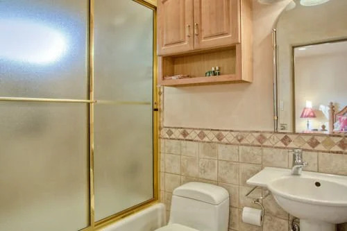 Dorthia Garden Retreat & Views by Kokopelli Property Management
