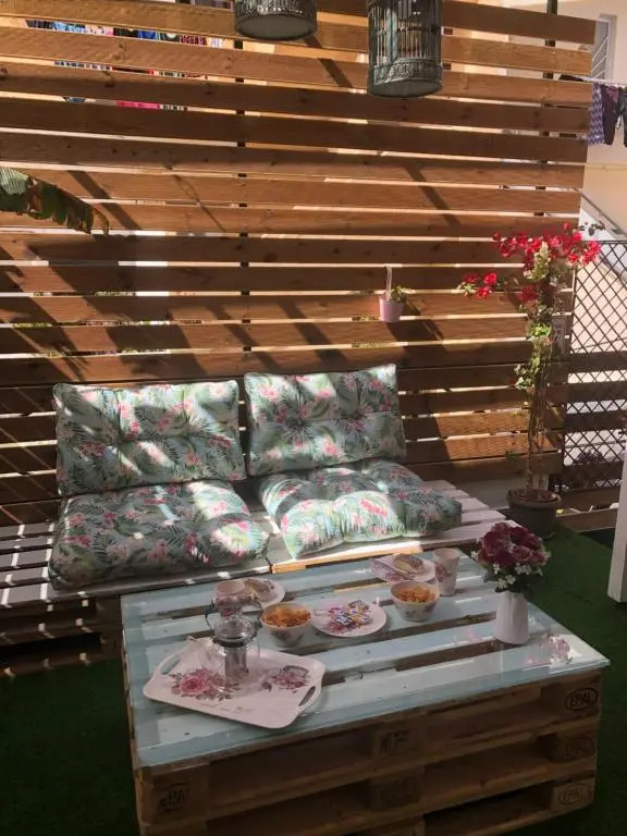 Casa Fiore - 2 Bed House 10 Mins Walk to Centre