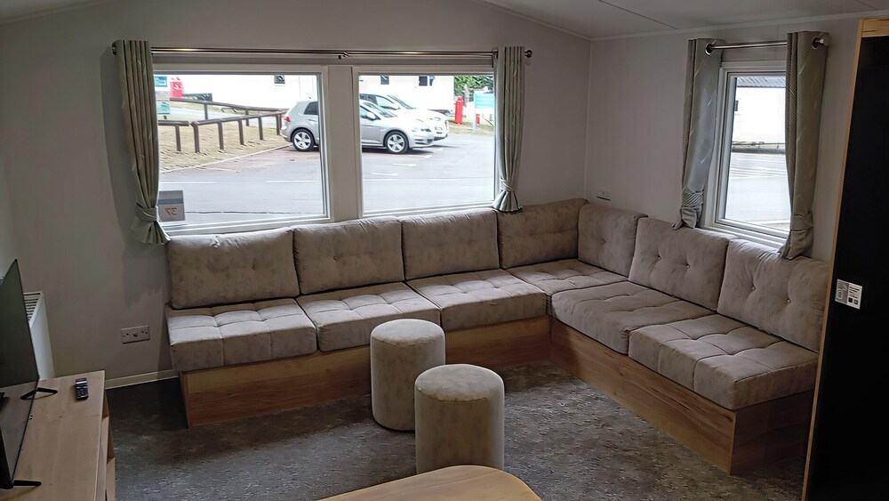 Caravan Thorness Bay Holiday Park