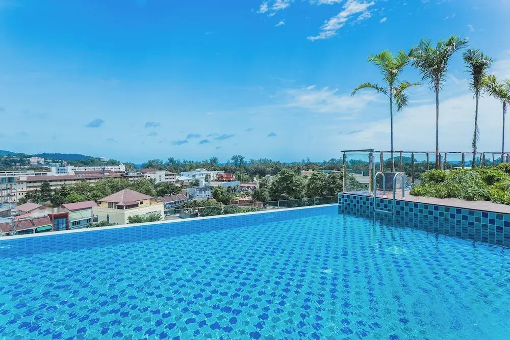 Studio in Ozone Condo in Kata A702