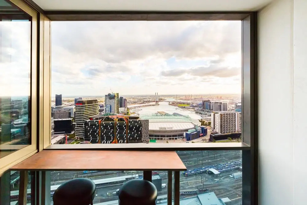 EVA, 1BDR Melbourne Apartment