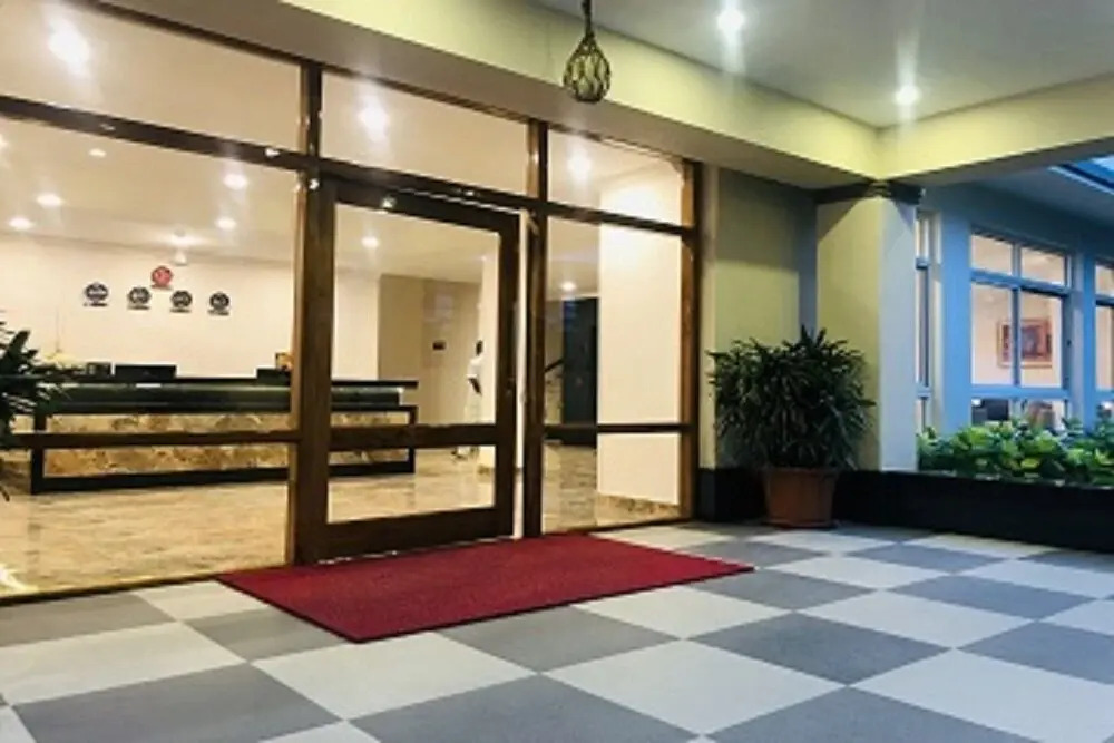 Sreeparthi Hotel