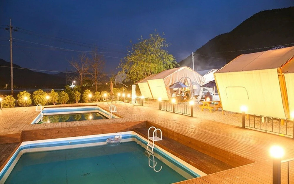 Boeun Glamping