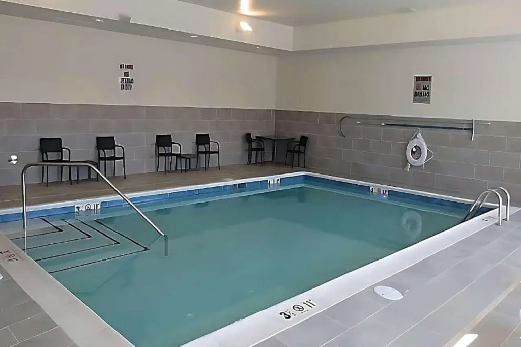 Comfort Suites Richmond East