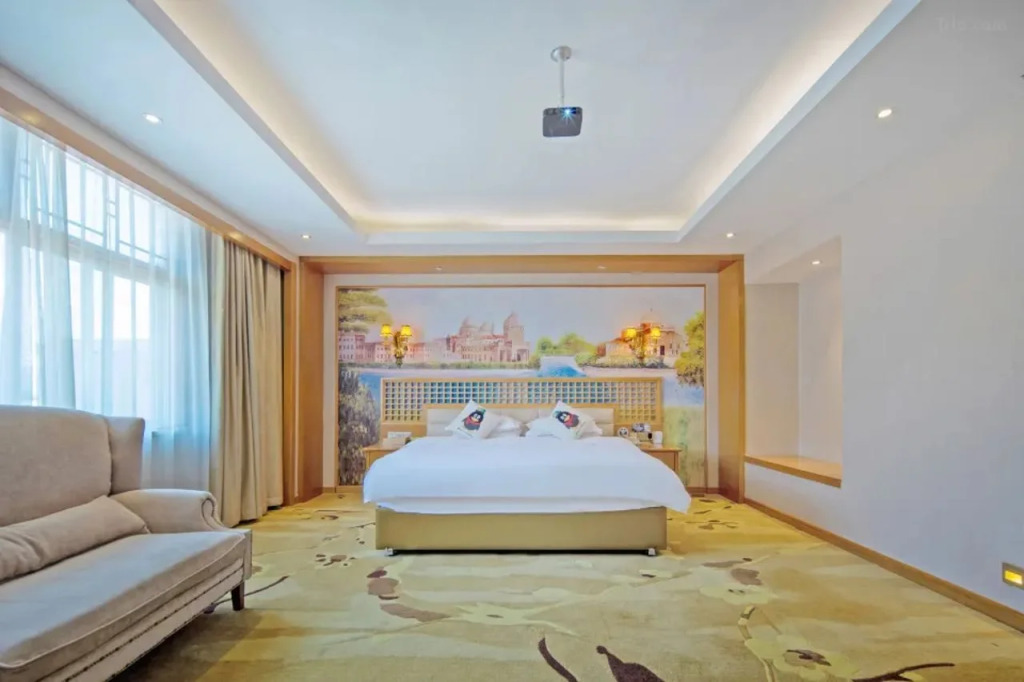 Vienna Classic Hotel (Hangzhou Linan)