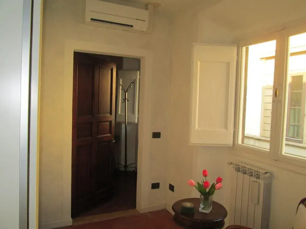 Sleep in Italy - Oltrarno Apartments