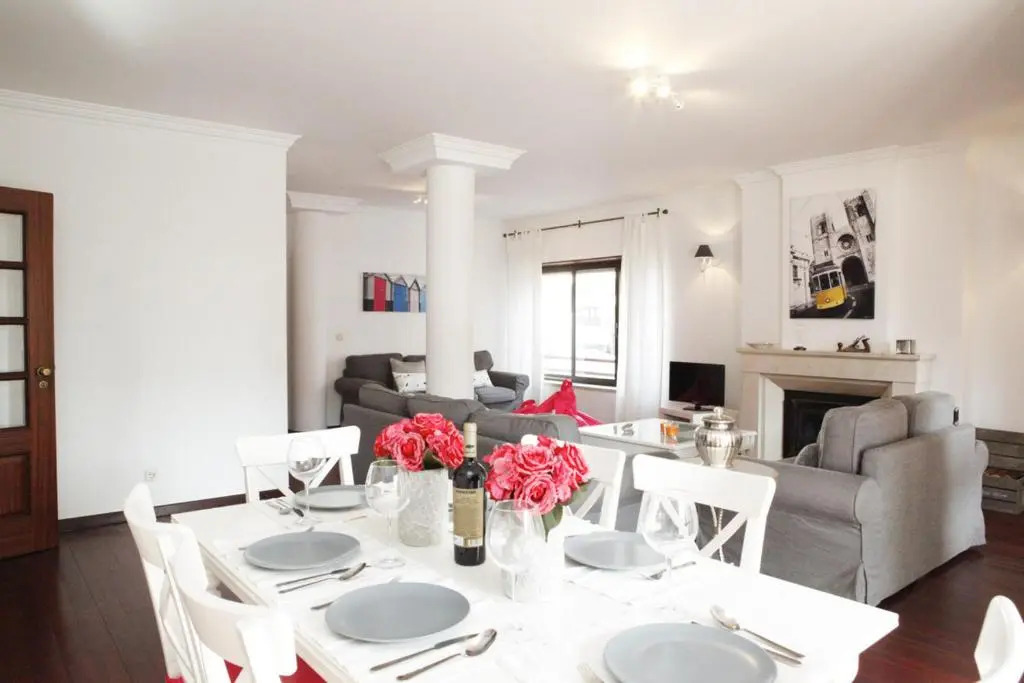 FLH Cascais Gorgeous & Spacious Apartment