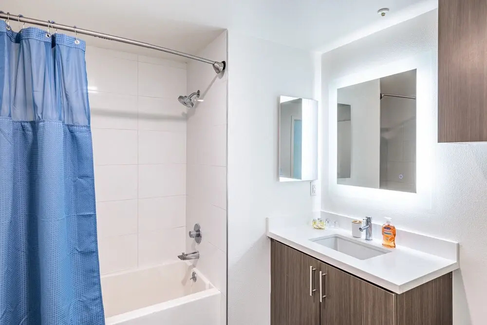 2br Furnished Apartment On Gordon St Hollywood 2 Bedroom Apts by RedAwning