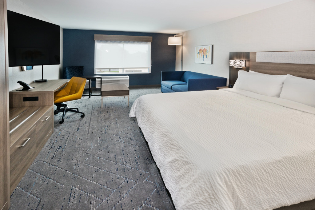 Holiday Inn Express Columbus – Fort Benning Area by IHG