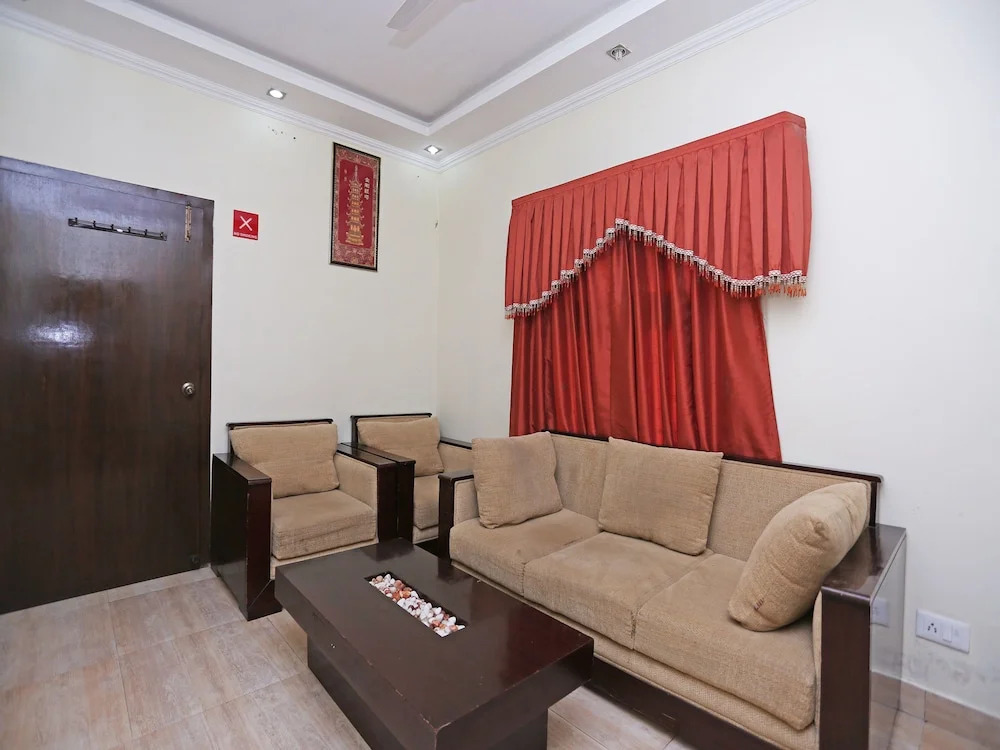 OYO 10925 Home 5BHK Villa Nakuchiyatal