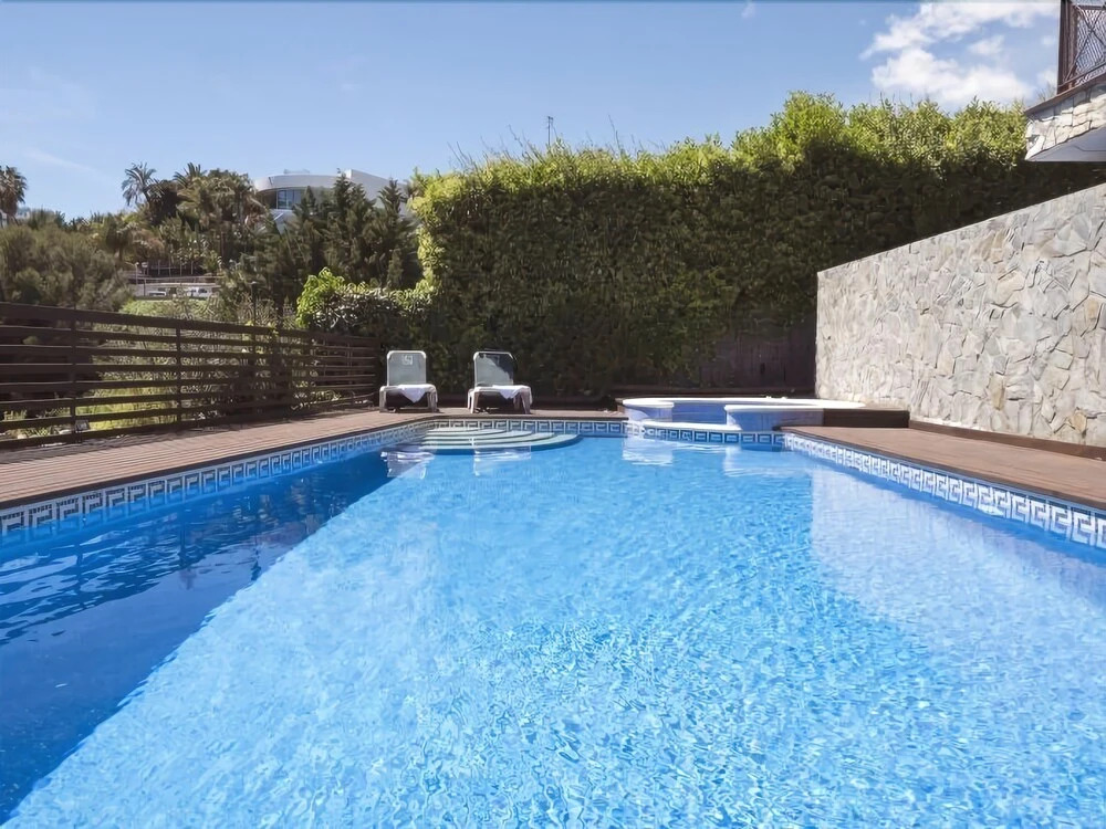 Villa California