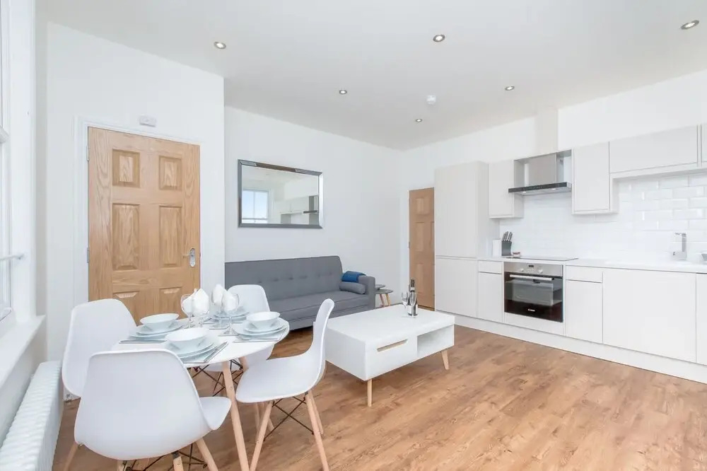 Marina Vista - Luxury Seafront Apartments