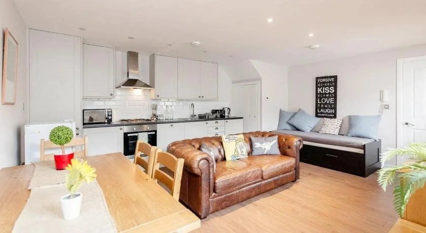 Mystay Hemans Street