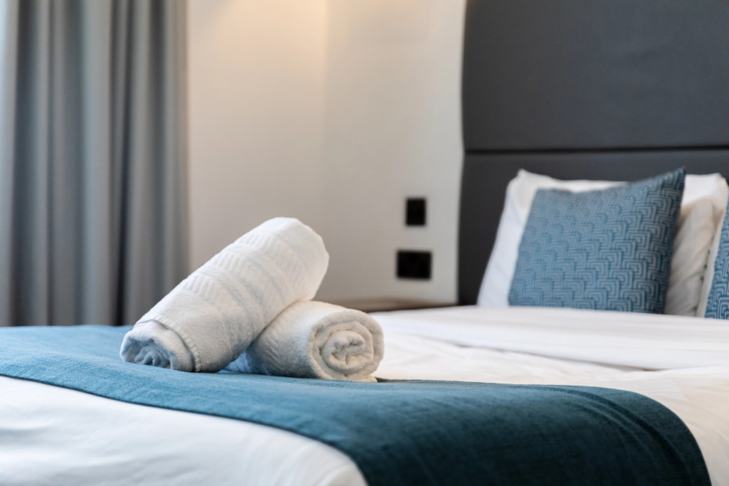 The J Hyde Park Hotel
