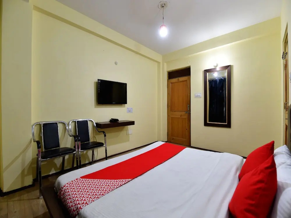 OYO 14363 Home Cosy Studios Hadimba Road