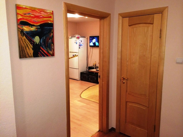 Apartment 89