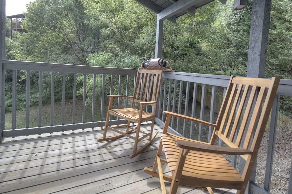 Tranquility by Heritage Cabin Rentals