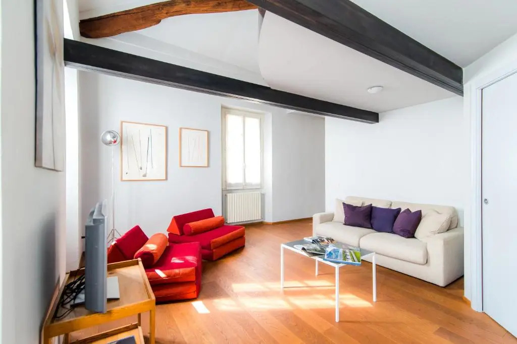 Antica Via Volta - By House Of Travelers -