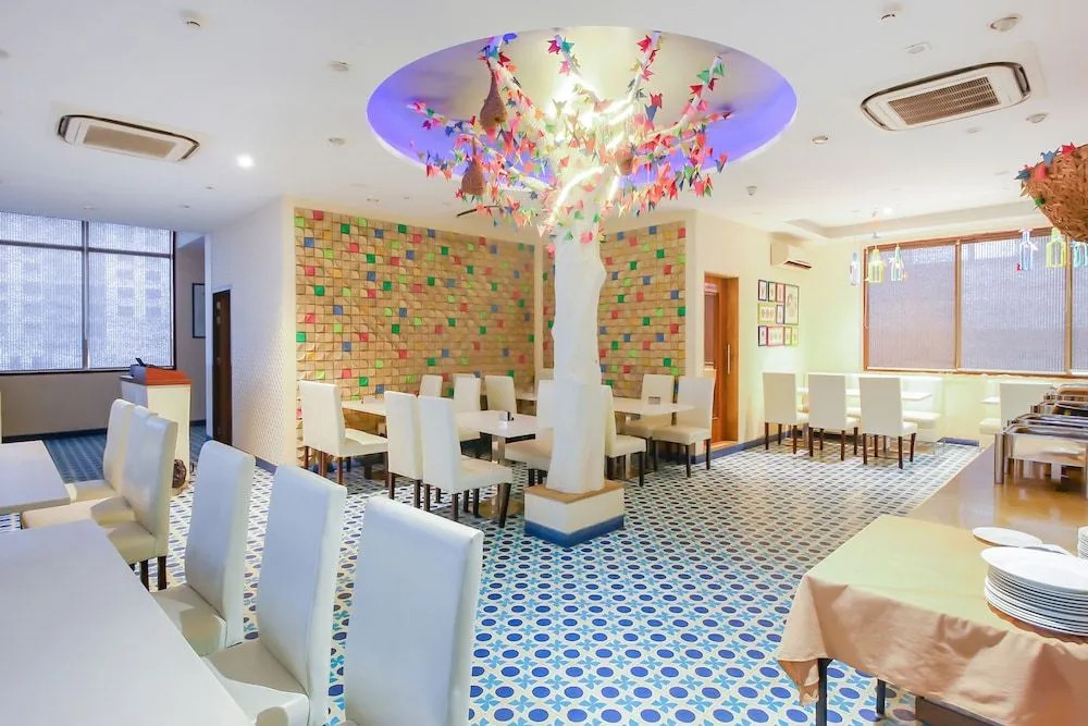FabHotel Yesmark Gachibowli