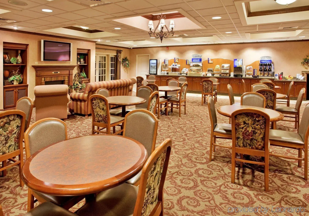 Holiday Inn Express Hotel & Suites Cape Girardeau I-55 by IHG