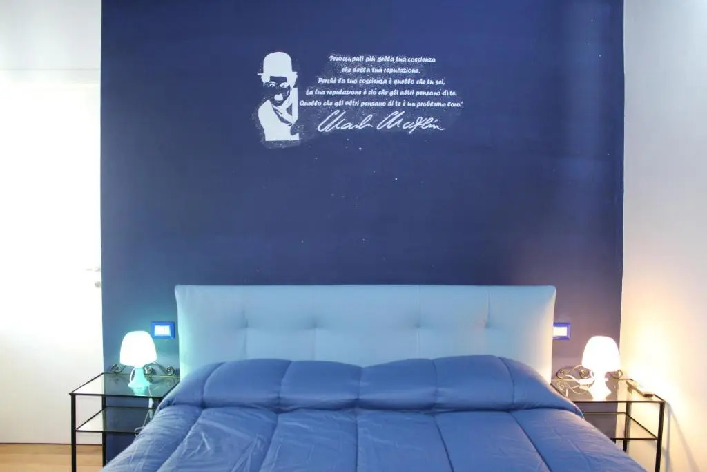 Rooms Of Love