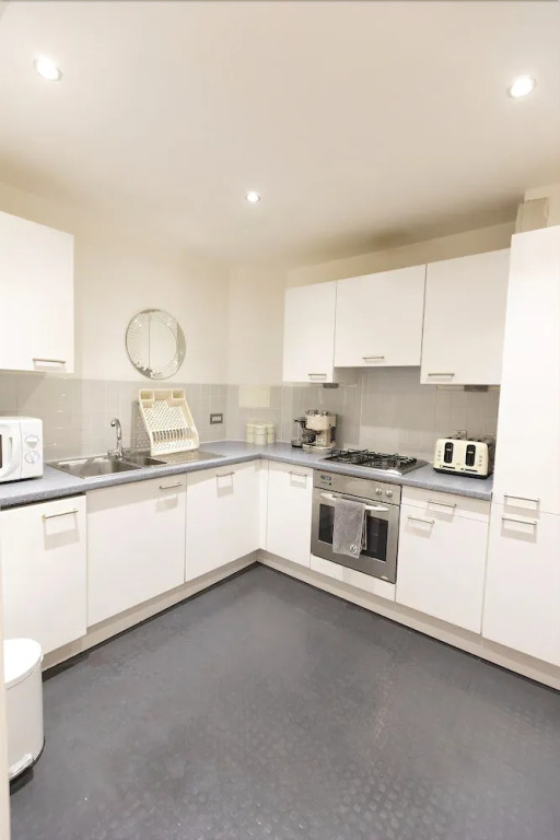 Stunning Spacious  Flat In Glasgow City