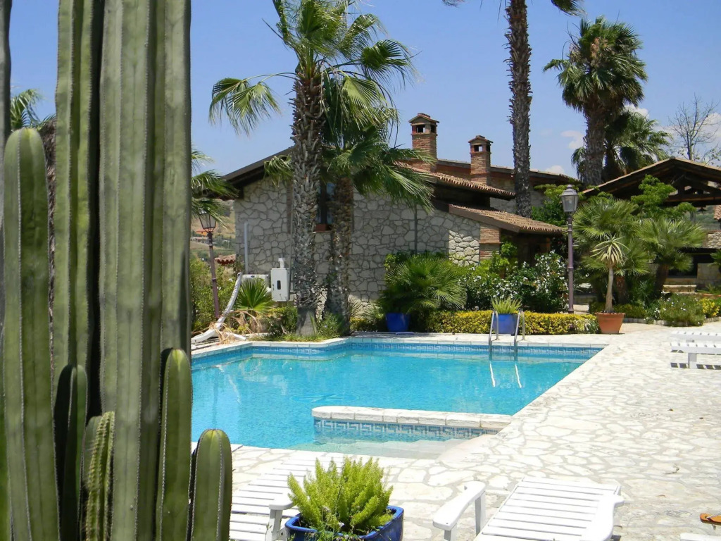 Relais Garden Cactus B&B