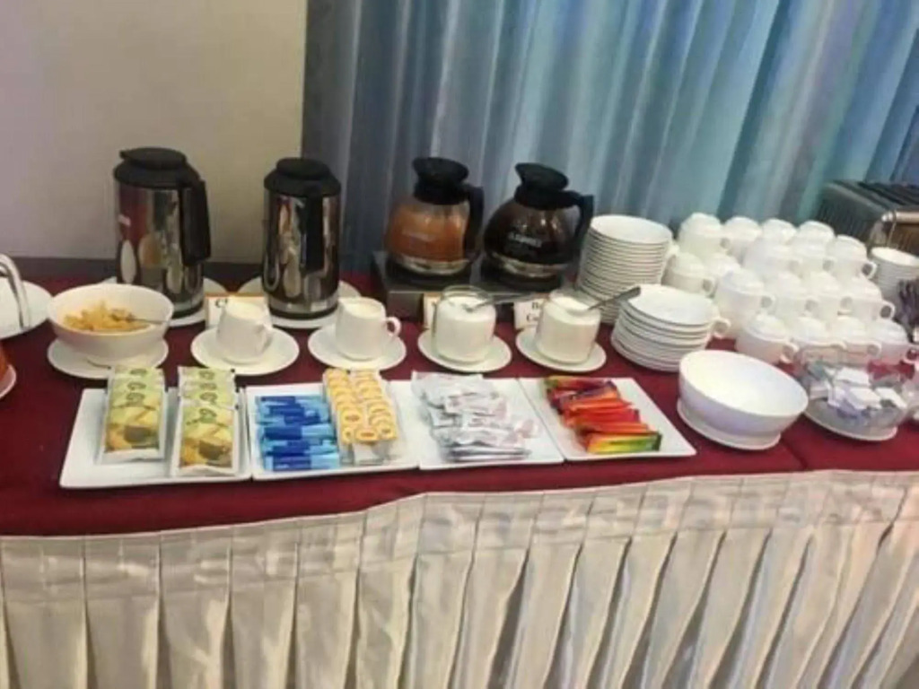 Diamond Crown Hotel