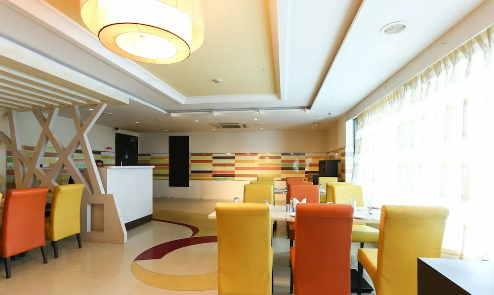 United 21 Hotel - Hyderabad