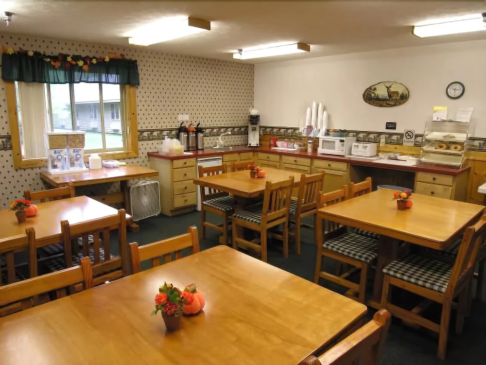 The Pinewood Lodge