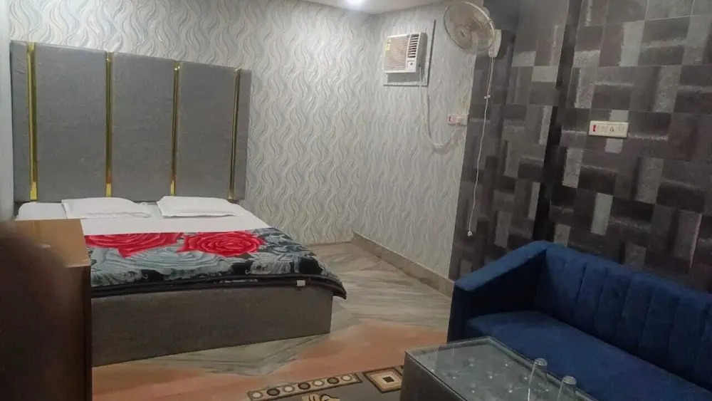Hotel Parinay Vatika - Deoghar